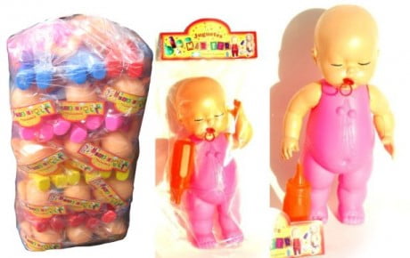 bolson-con-muñecas-y-muñecos