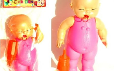 muñequita plastica de cotillon Guada